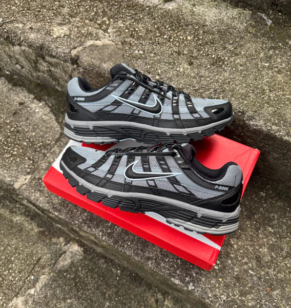NIKE P-6000 COOL GREY BLACK
